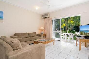 استراحتگاه Titree Village Holiday Apartments