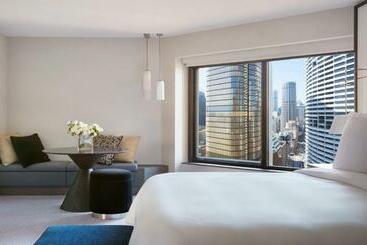 Four Seasons Hotel Sydney