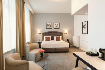 Dukes  Academie Brugge   By Dukes  Hotel Collection