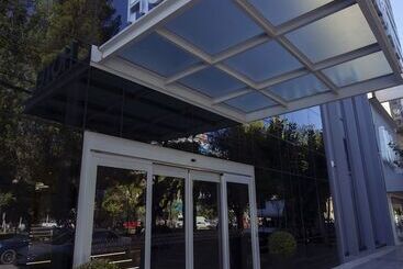 هتل Grand Brizo Comahue