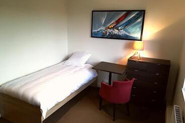 Elberg Hotel & Apartments