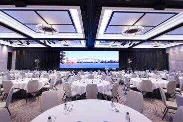 Four Seasons Hotel Sydney