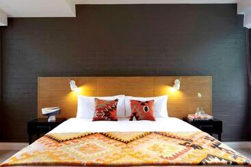 Harbour Rocks Hotel Sydney