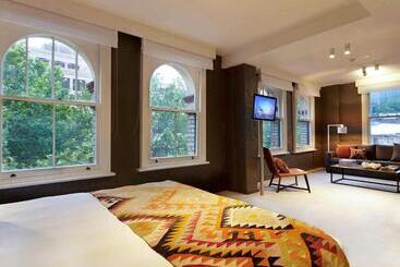 Harbour Rocks Hotel Sydney
