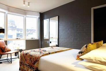 Harbour Rocks Hotel Sydney