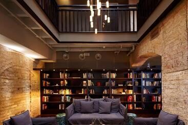 Harbour Rocks Hotel Sydney