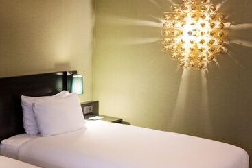 Holiday Inn Hotel Brussels Airport, An Ihg