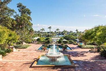 酒店 Intercontinental Sanctuary Cove Resort, An Ihg