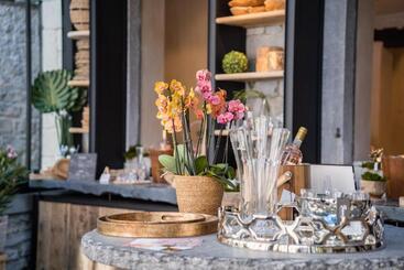 هتل Lea   Maison Caerdinael