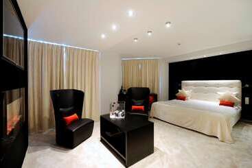 هتل Restaurant Van Der Valk Nivelles Sud