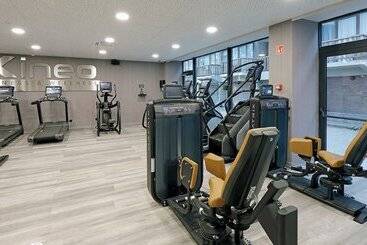 هتل Restaurant Van Der Valk Nivelles Sud