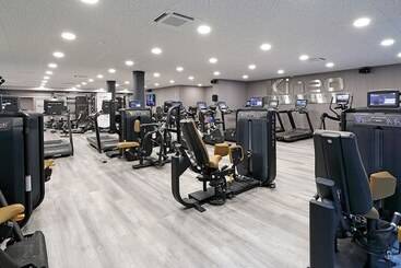 هتل Restaurant Van Der Valk Nivelles Sud