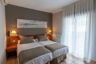 Paris - Encamp