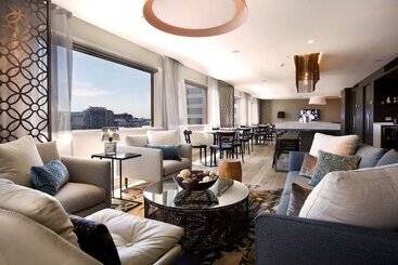 هتل Parkroyal Darling Harbour, Sydney