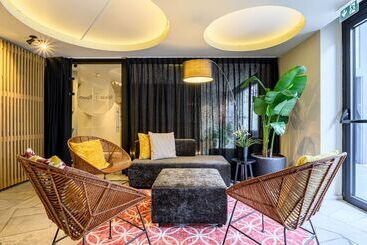 Premier Suites Antwerp - Amberes