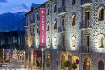 هتل Spa Termes Carlemany