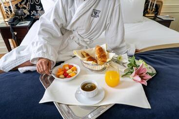 Stanhope Hotel By Thon Hotels