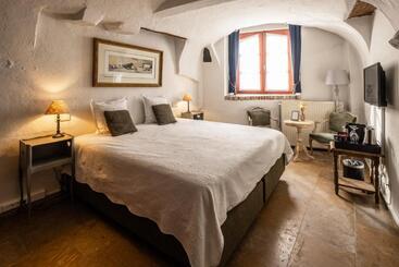 Ter Brughe By Cw Hotel Collection