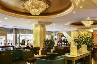 هتل The Menzies Sydney