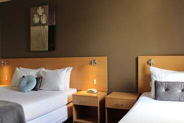 مُتل El Toro Motor Inn