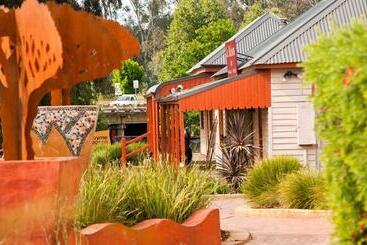 Stagecoach Motel Wodonga