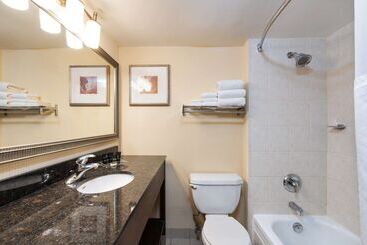 Allure Hotel & Conference Centre, Ascend Hotel Collection
