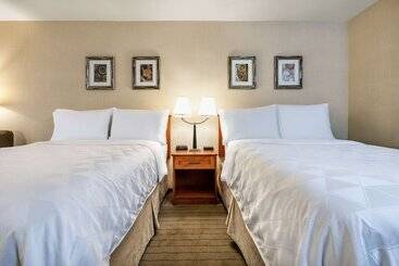 Allure Hotel & Conference Centre, Ascend Hotel Collection