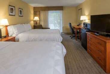 Allure Hotel & Conference Centre, Ascend Hotel Collection