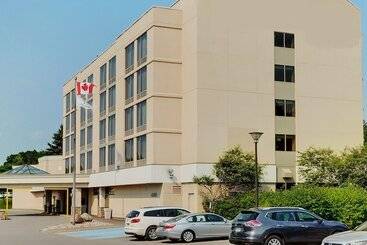 Allure Hotel & Conference Centre, Ascend Hotel Collection