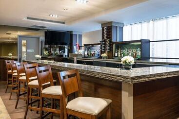 Allure Hotel & Conference Centre, Ascend Hotel Collection