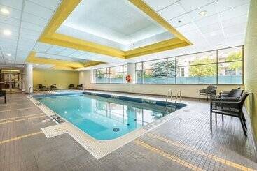 Allure Hotel & Conference Centre, Ascend Hotel Collection