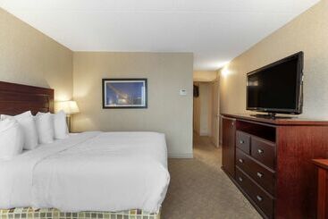 هتل Best Western Plus City Centre Inn