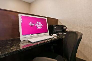 هتل Best Western Plus City Centre Inn