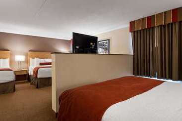 בית מלון כפרי Best Western Plus Cobourg Inn & Convention Centre