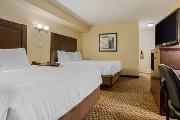 Best Western Plus Dryden Hotel and Conference Centre
