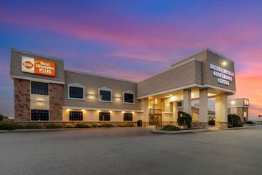 Best Western Plus Dryden Hotel and Conference Centre
