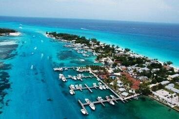 هتل Bimini Big Game Club Resort & Marina