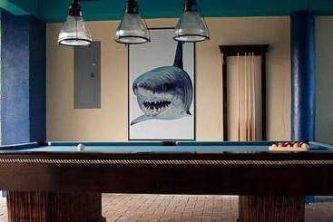 هتل Bimini Big Game Club Resort & Marina