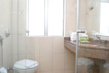 هتل Caravelle Palace