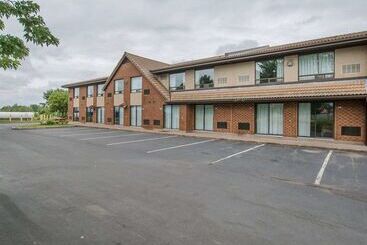 هتل Comfort Inn