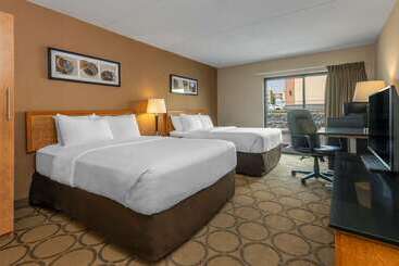 هتل Comfort Inn