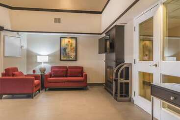هتل Comfort Inn