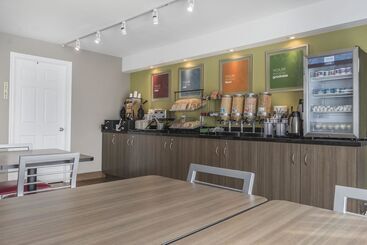 هتل Comfort Inn