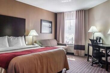 هتل Comfort Inn