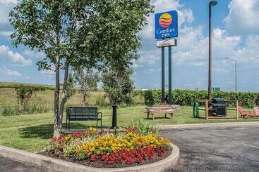 هتل Comfort Inn