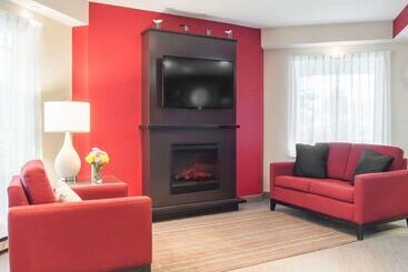 هتل Comfort Inn
