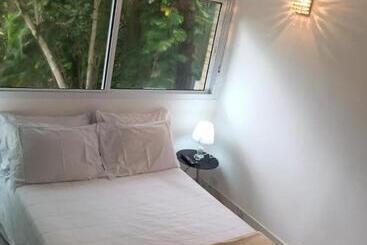 Apart Hotel Delphin Guaruja