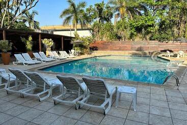 Apart Hotel Delphin Guaruja