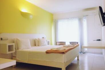 Apart Hotel Delphin Guaruja