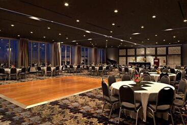 Delta Hotels By Marriott Edmonton South Conference Centre